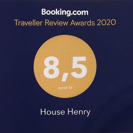 House Henry Apartment วาโด ลีกูเร ภายนอก รูปภาพ