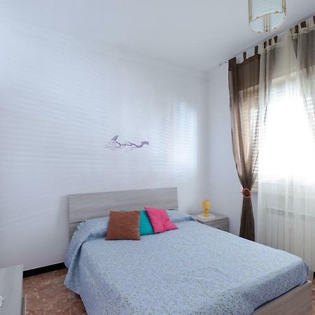 House Henry Apartment วาโด ลีกูเร ภายนอก รูปภาพ